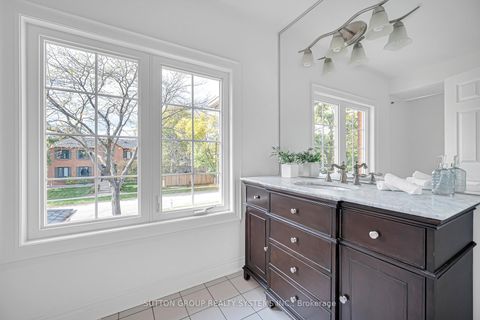 Photo 40 at 1280 Springwood Crescent, GA Glen Abbey, Oakville