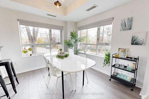 Photo 10 at 206 - 2495 Dundas Street W, High Park North, Toronto