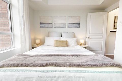 Photo 21 at 206 - 2495 Dundas Street W, High Park North, Toronto