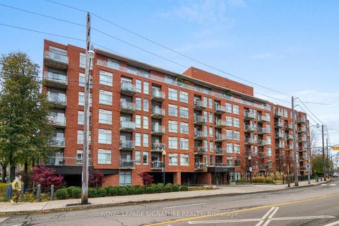 Photo 27 at 206 - 2495 Dundas Street W, High Park North, Toronto