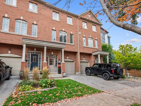 Photo 1 at 40 Bell Manor Drive, Queensway, Toronto