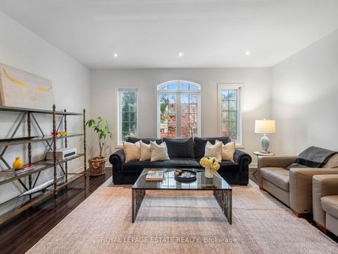 Photo 6 at 40 Bell Manor Drive, Queensway, Toronto