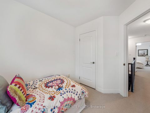Photo 19 at 40 Bell Manor Drive, Queensway, Toronto