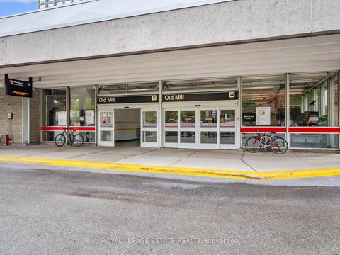 Photo 32 at 40 Bell Manor Drive, Queensway, Toronto