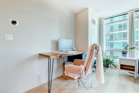 Photo 21 at 1010 - 397 Front Street W, Waterfront Communities C1, Toronto