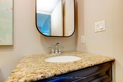 Photo 27 at 1010 - 397 Front Street W, Waterfront Communities C1, Toronto