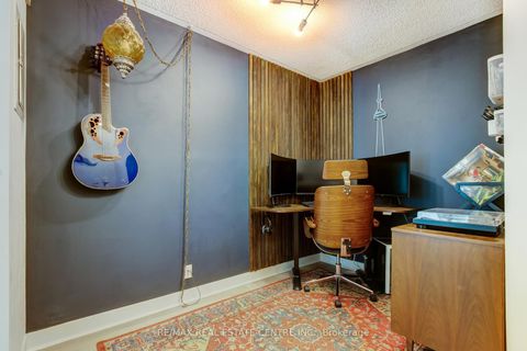 Photo 29 at 1010 - 397 Front Street W, Waterfront Communities C1, Toronto