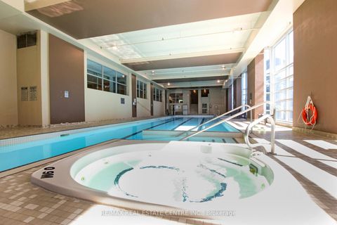 Photo 32 at 1010 - 397 Front Street W, Waterfront Communities C1, Toronto