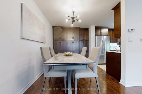 Photo 7 at C11 - 108 Finch Avenue W, Newtonbrook West, Toronto