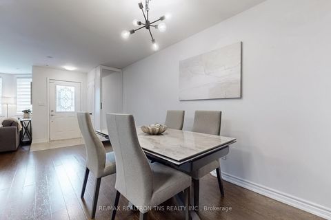 Photo 8 at C11 - 108 Finch Avenue W, Newtonbrook West, Toronto