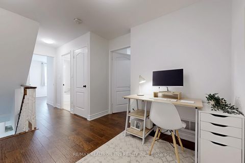 Photo 15 at C11 - 108 Finch Avenue W, Newtonbrook West, Toronto