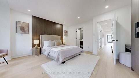 Photo 15 at 122 Crawford Street, Bellwoods, Toronto