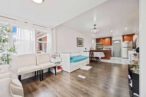 Photo 5 at 32 South Edgely Avenue, Cliffside, Toronto