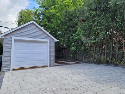 Photo 49 at 157 Glenholme Avenue, Oakwood Village, Toronto