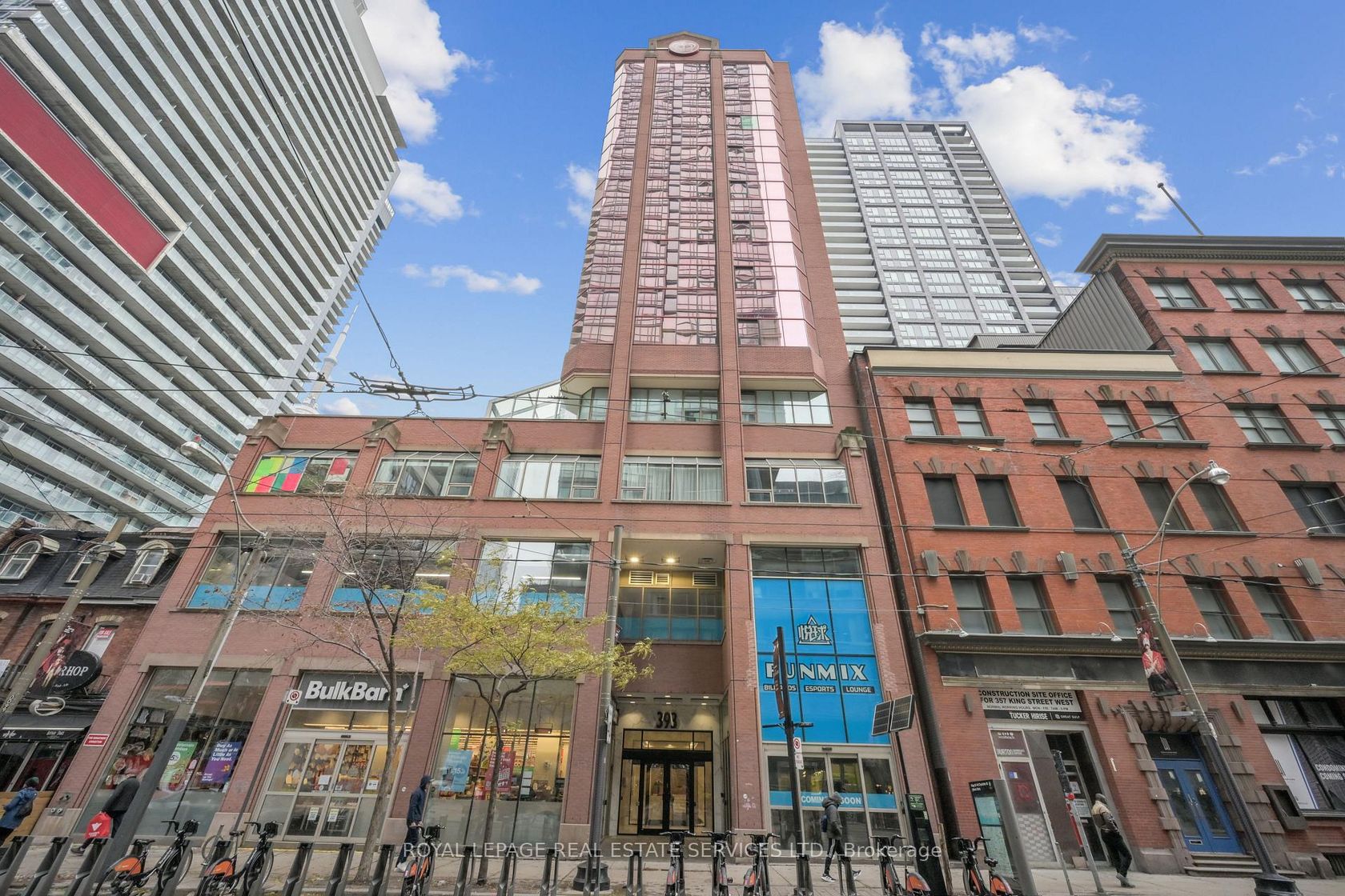 904 - 393 King Street W, Waterfront Communities C1, Toronto 