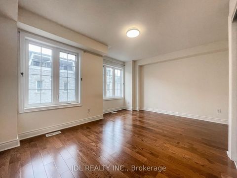 Photo 24 at 3 Garvin Mews, Willowdale East, Toronto