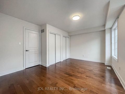 Photo 25 at 3 Garvin Mews, Willowdale East, Toronto