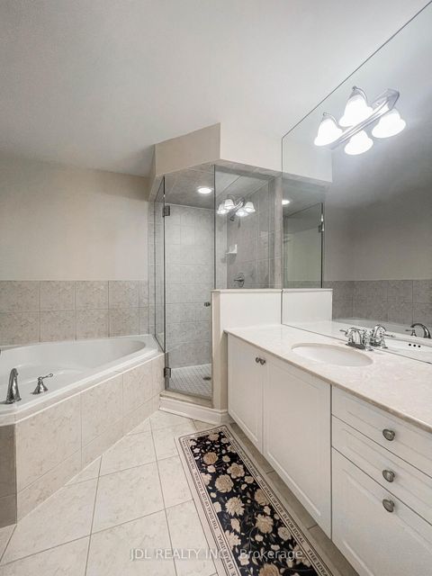 Photo 28 at 3 Garvin Mews, Willowdale East, Toronto