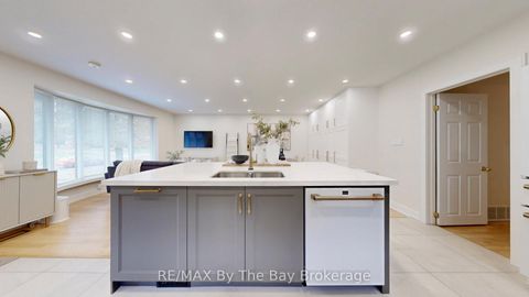 Photo 10 at 82 Brimorton Drive, Bendale, Toronto