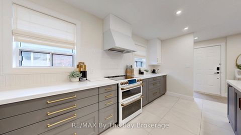 Photo 11 at 82 Brimorton Drive, Bendale, Toronto