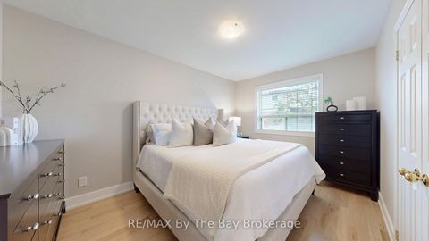Photo 14 at 82 Brimorton Drive, Bendale, Toronto