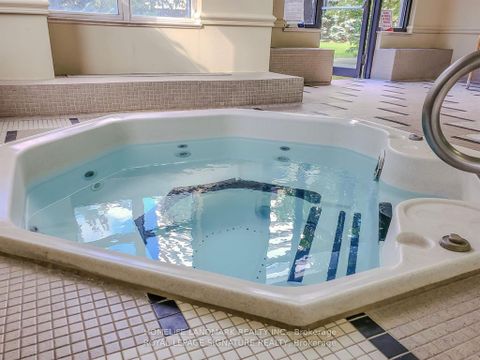 Photo 10 at 510 - 28 Byng Avenue, Willowdale East, Toronto