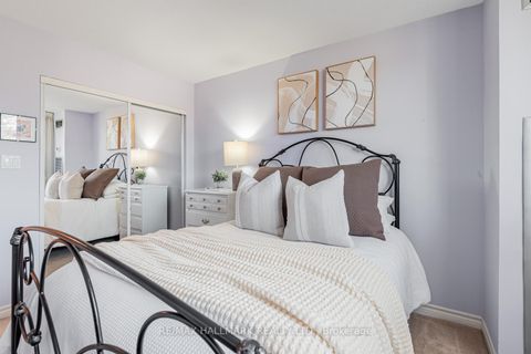 Photo 17 at 207 - 50 Baif Boulevard, North Richvale, Richmond Hill