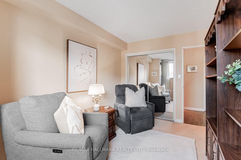 Photo 18 at 207 - 50 Baif Boulevard, North Richvale, Richmond Hill