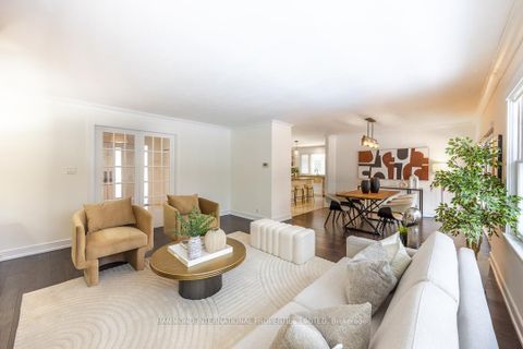 Photo 2 at 444 The Kingsway, Rosethorn, Toronto