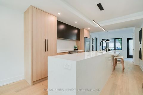 Photo 7 at 342 LEE Avenue, The Beaches, Toronto