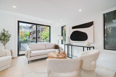 Photo 12 at 342 LEE Avenue, The Beaches, Toronto