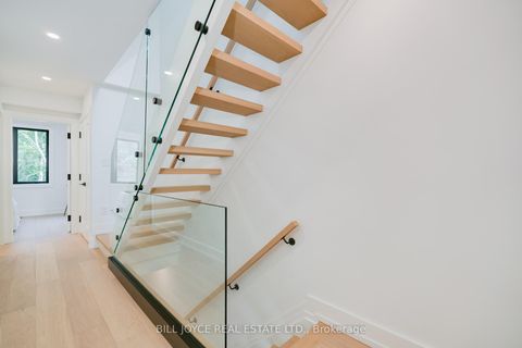 Photo 17 at 342 LEE Avenue, The Beaches, Toronto