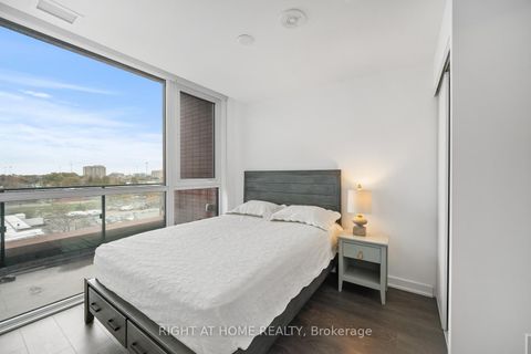 Photo 9 at 607 - 8 Tippett Road, Clanton Park, Toronto