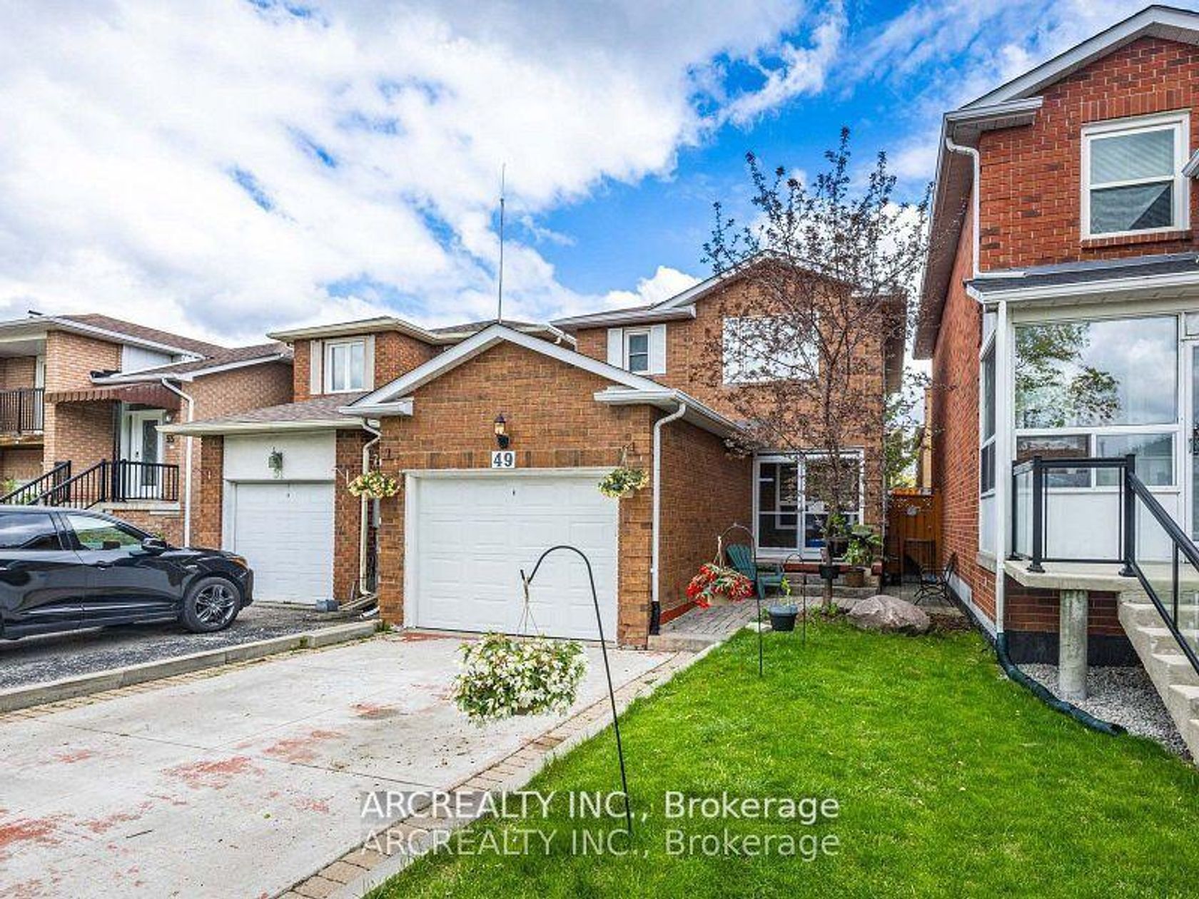49 White Boulevard, Brownridge, Vaughan 