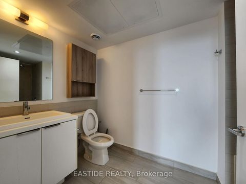 Photo 11 at 2704 - 6 Sonic Way, Flemingdon Park, Toronto