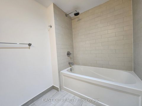 Photo 12 at 2704 - 6 Sonic Way, Flemingdon Park, Toronto