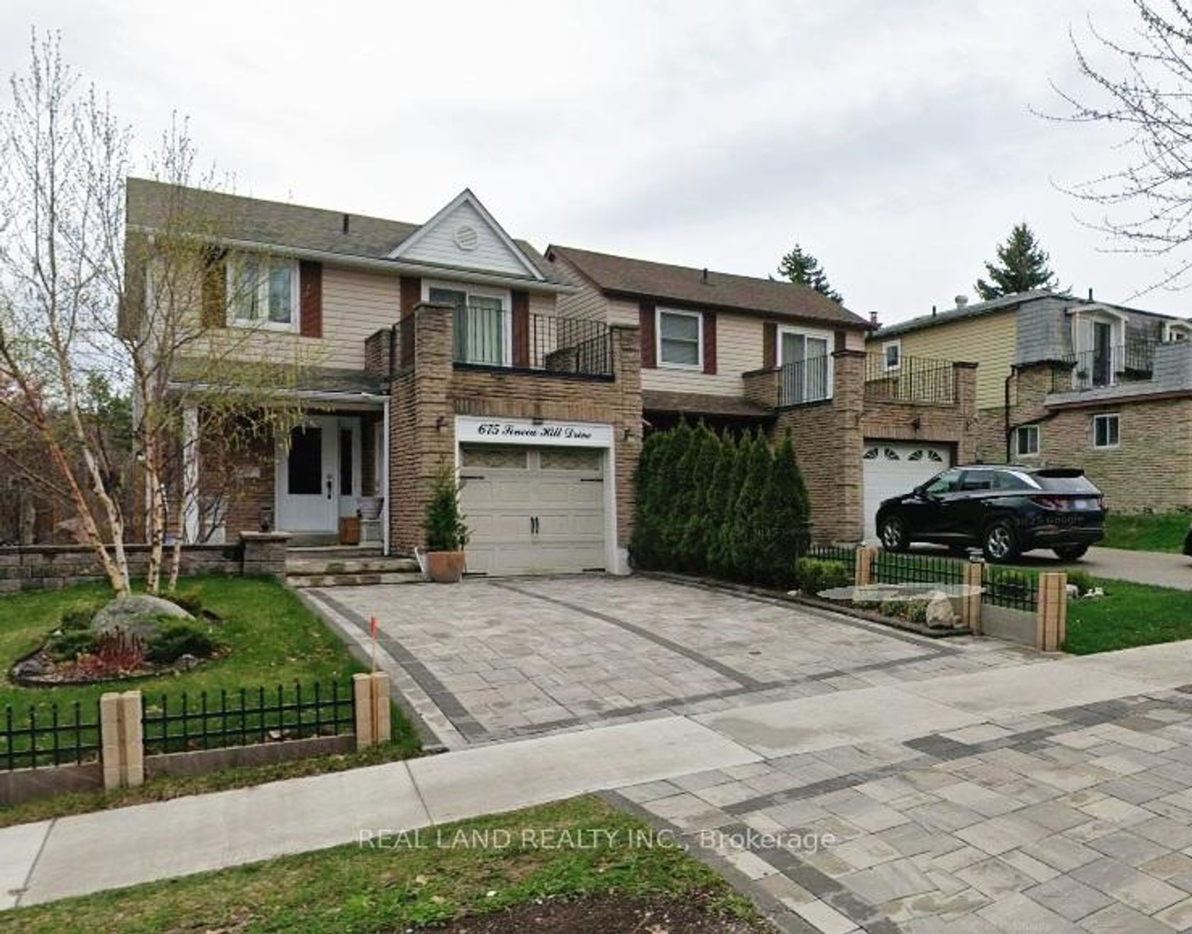 675 Seneca Hill Drive, Don Valley Village, Toronto 