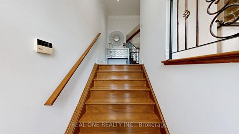 Photo 3 at 299 Finch Avenue E, Willowdale East, Toronto