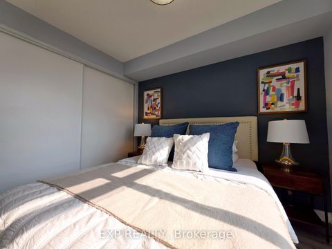 Photo 14 at 723 - 120 Dallimore Circle, Don Mills, Toronto