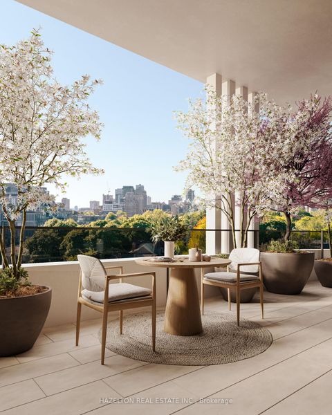 Photo 11 at 901 - 429 Walmer Road, Forest Hill South, Toronto