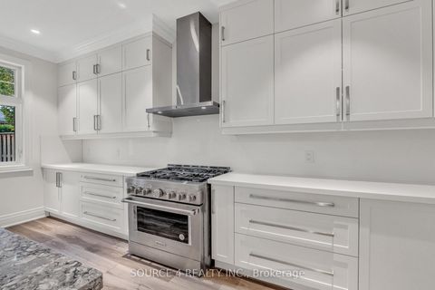 Photo 11 at 1409 Tansley Drive, WO West, Oakville