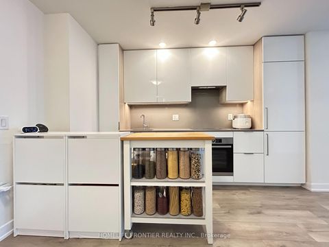 Photo 10 at 5403 - 28 Freeland Street, Waterfront Communities C8, Toronto