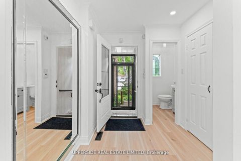 Photo 4 at 55 Thornbury Circle, Yorkhill, Vaughan