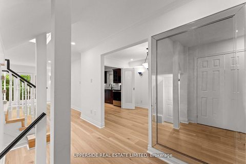 Photo 6 at 55 Thornbury Circle, Yorkhill, Vaughan