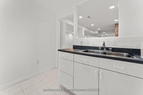 Photo 31 at 55 Thornbury Circle, Yorkhill, Vaughan