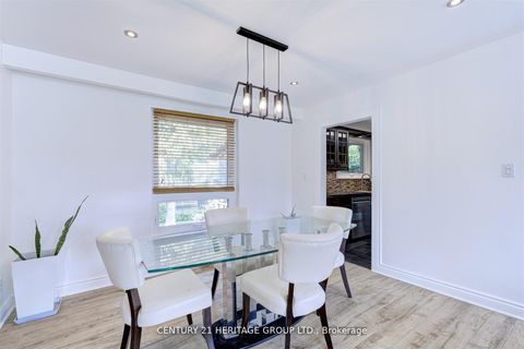 Photo 10 at 10 Bachly Crescent, Pottageville, King