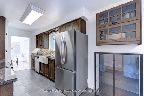 Photo 19 at 10 Bachly Crescent, Pottageville, King