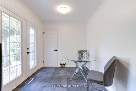 Photo 20 at 10 Bachly Crescent, Pottageville, King