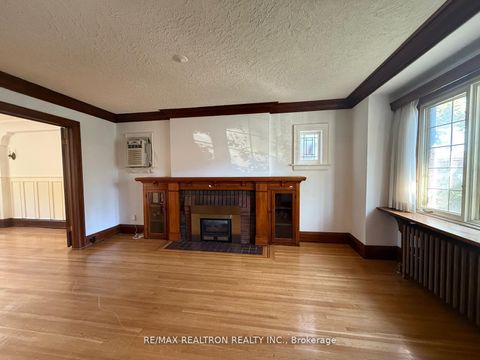 Photo 13 at 372 St Germain Avenue, Lawrence Park North, Toronto