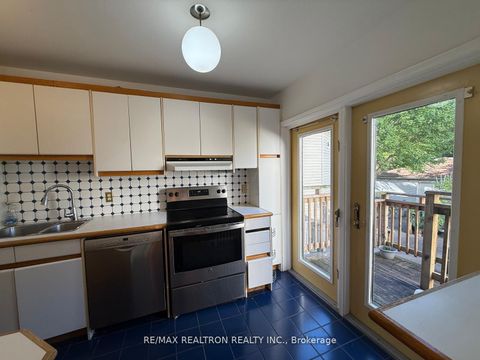 Photo 17 at 372 St Germain Avenue, Lawrence Park North, Toronto